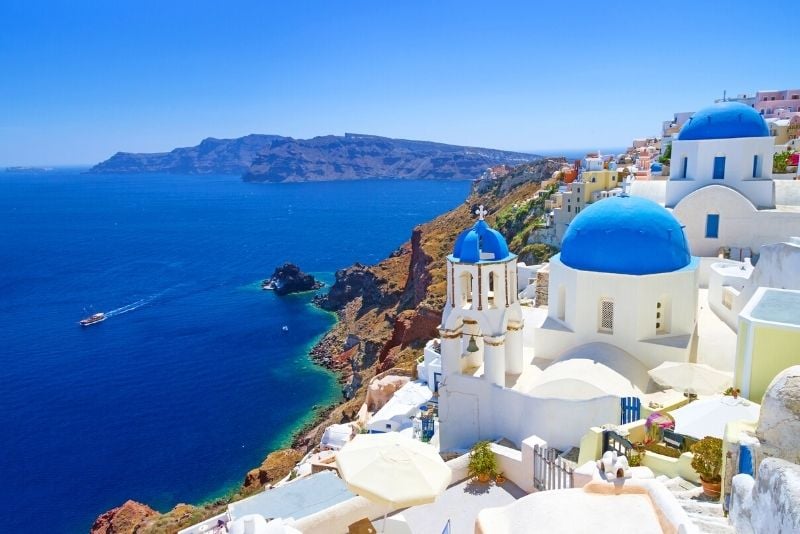 Santorini boat tours from Paros