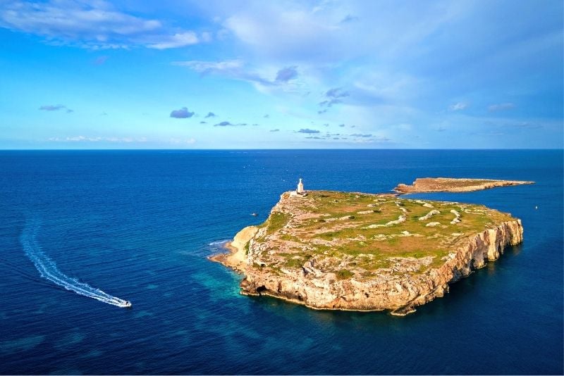 boat tours in St Paul’s Islands, Malta