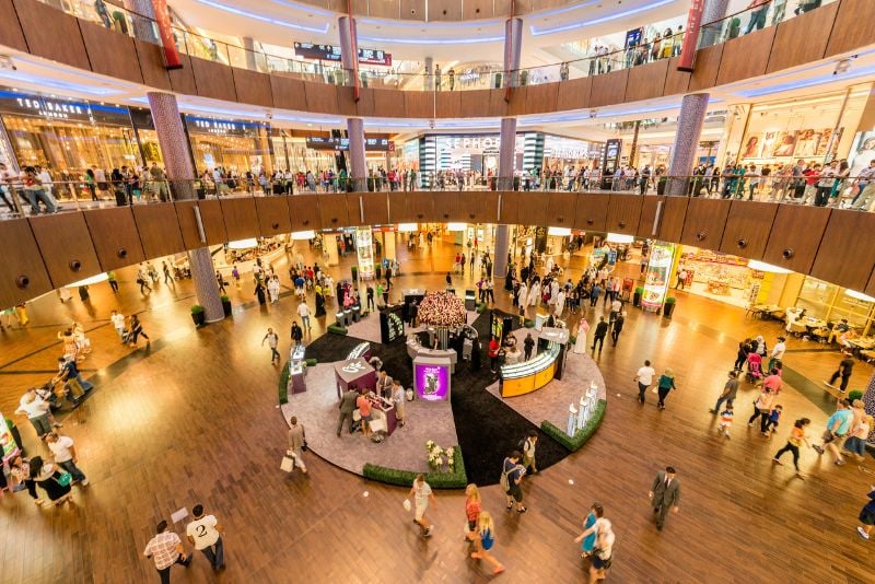 shopping in Dubai