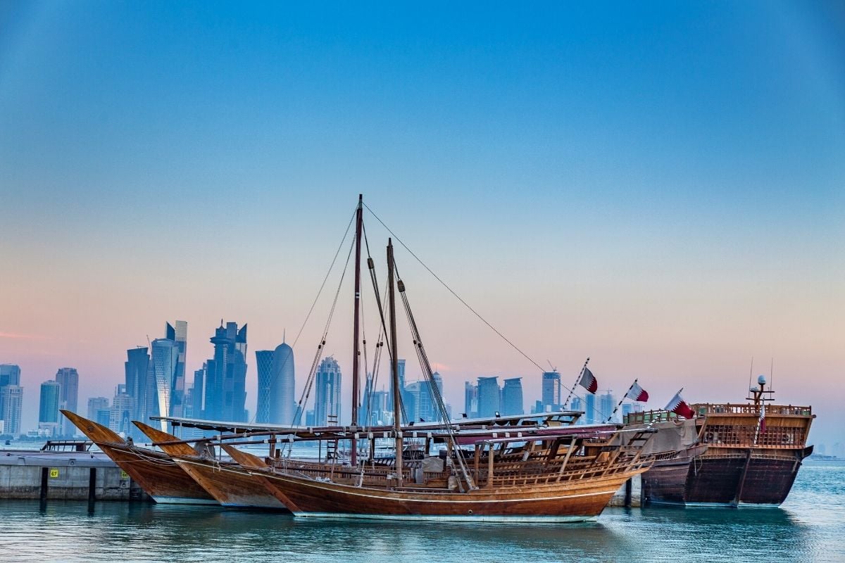 dhow boat cruise in Doha