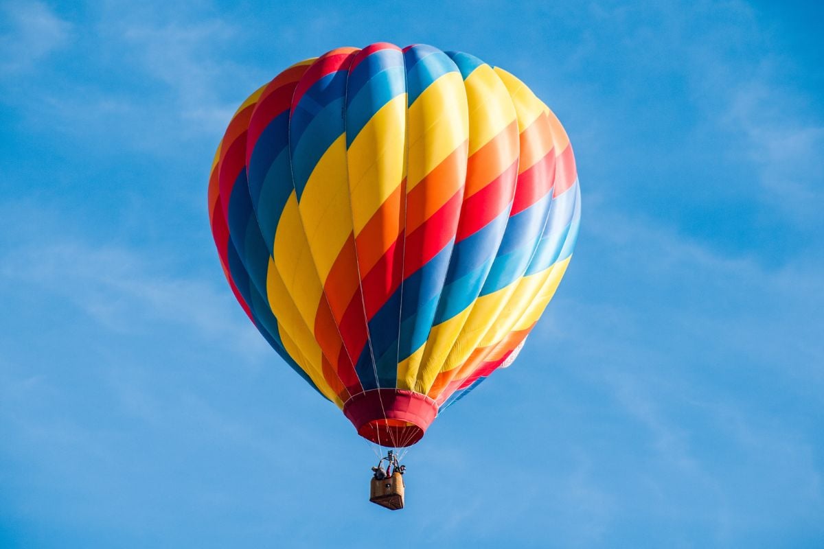 hot air balloon rides in Melbourne