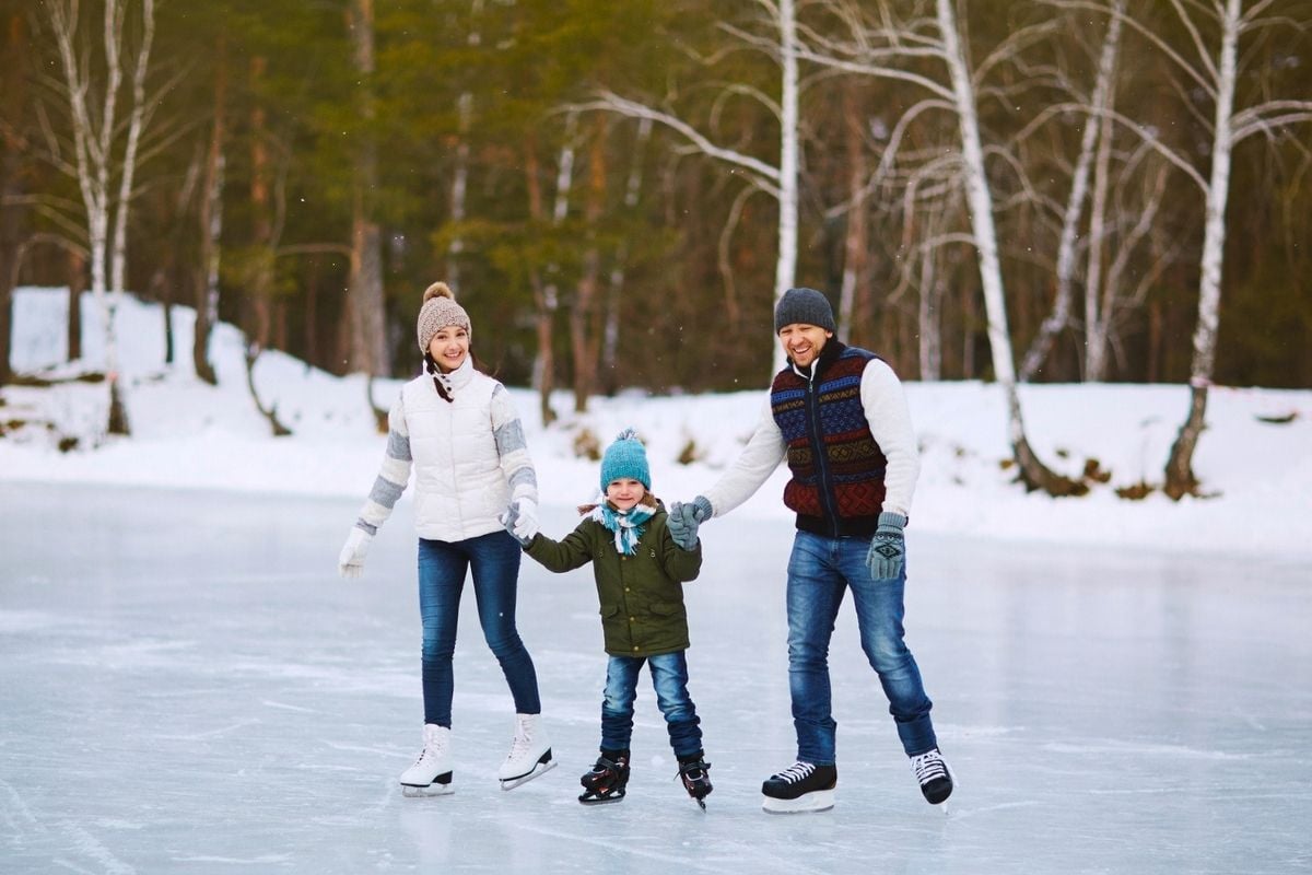 ice skating in Ottawa