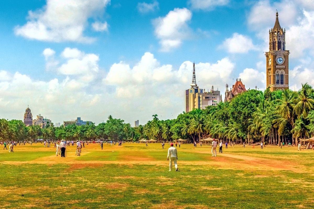 Oval Maidan, Mumbai