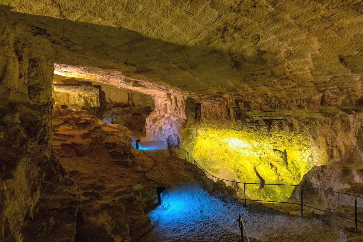 Zedekiah’s Cave, Jerusalem