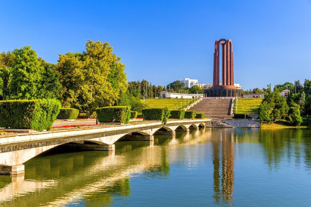 Carol I Park, Bucharest