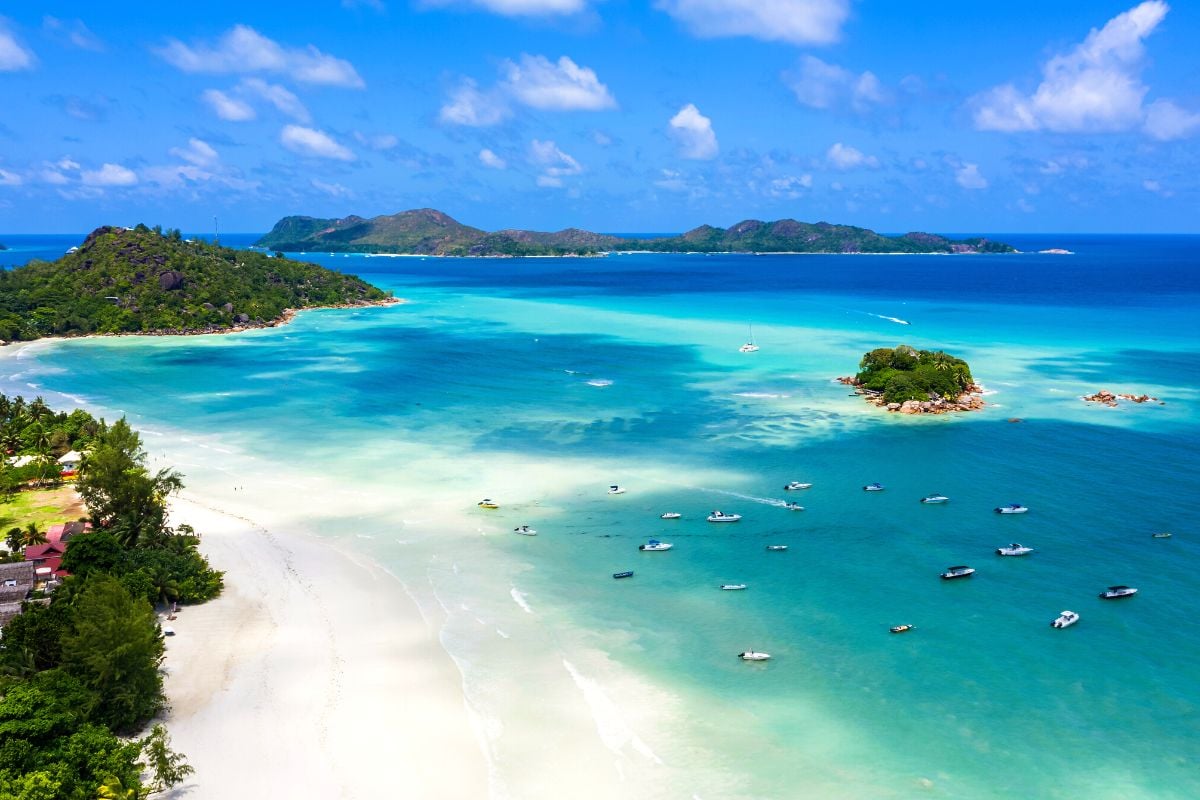 best beaches in Praslin, Seychelles