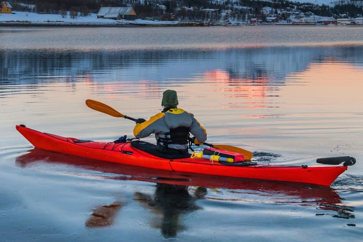 kayaking tour in Rovaniemi