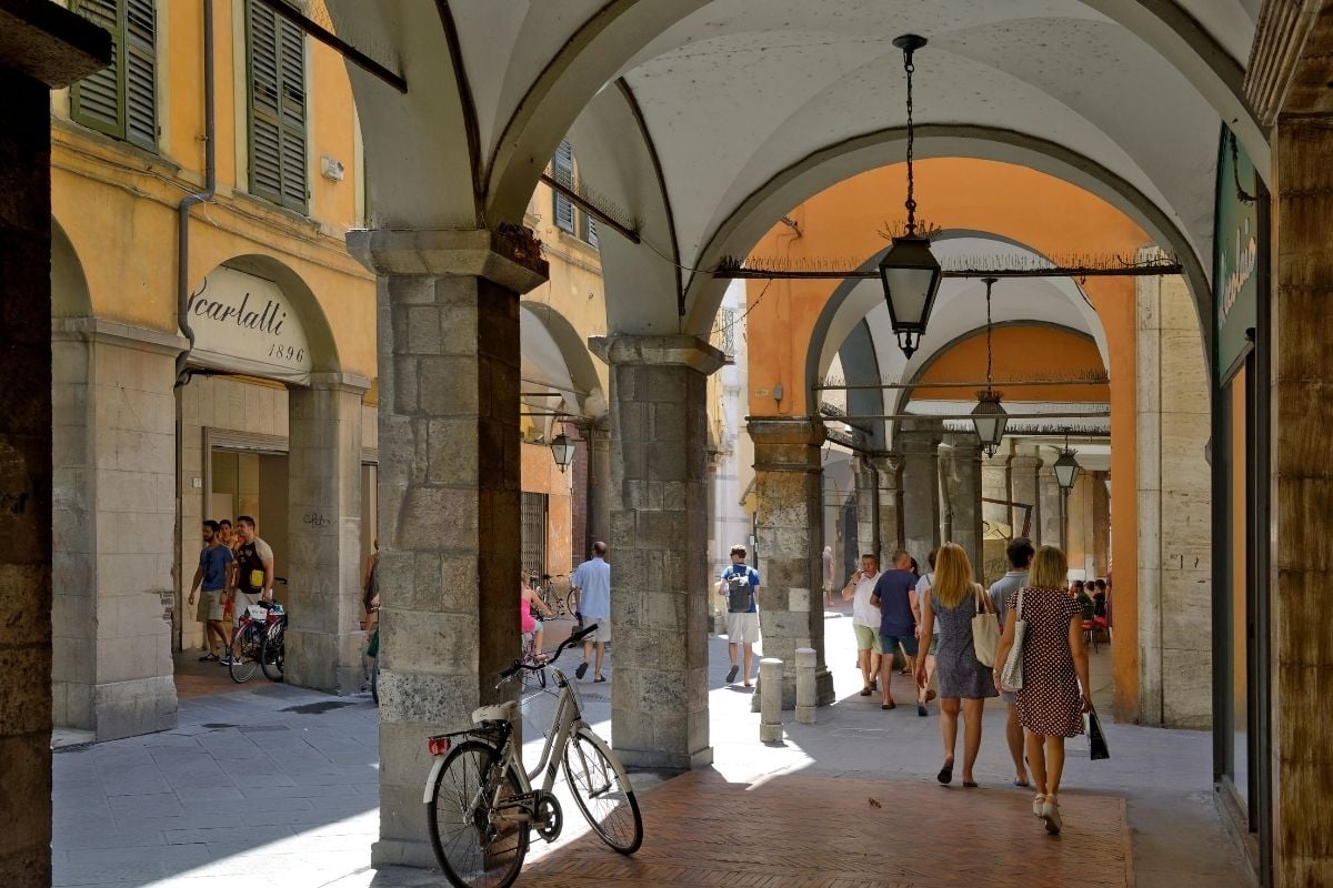 Borgo Stretto, Pisa