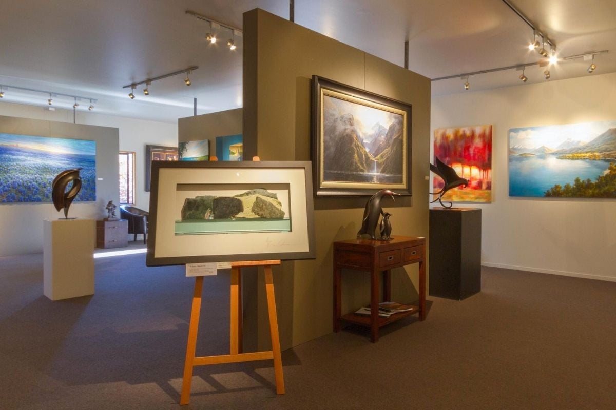 Wanaka Fine Art Gallery, New Zealand