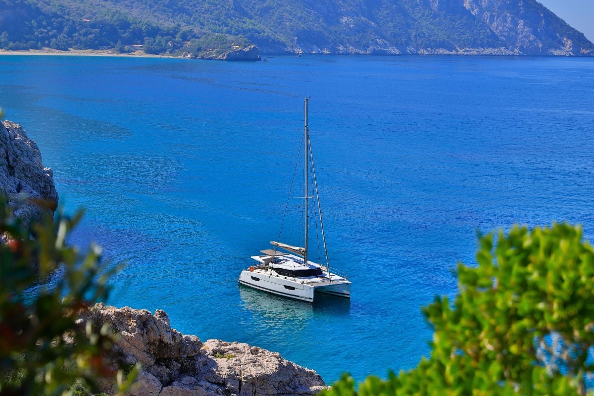 boat tours in Samos