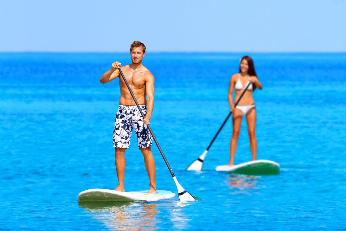 stand up paddleboarding in San Sebastian