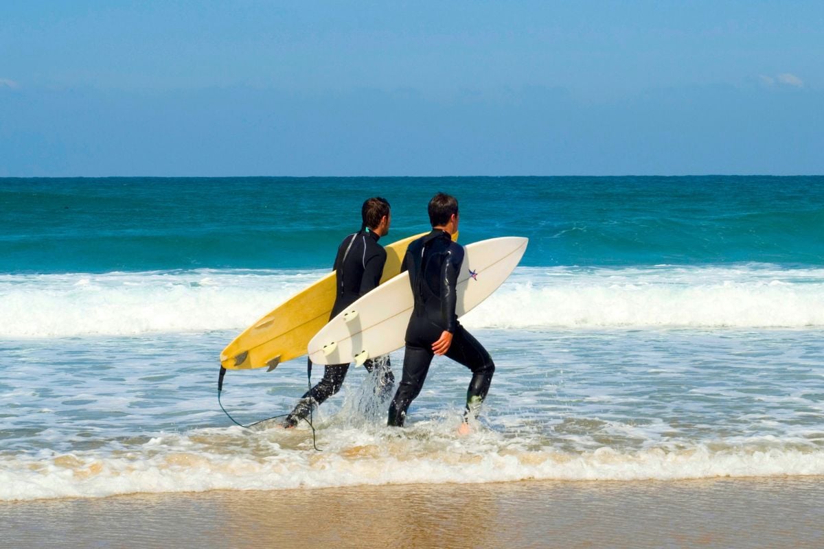 surf lessons in San Sebastian