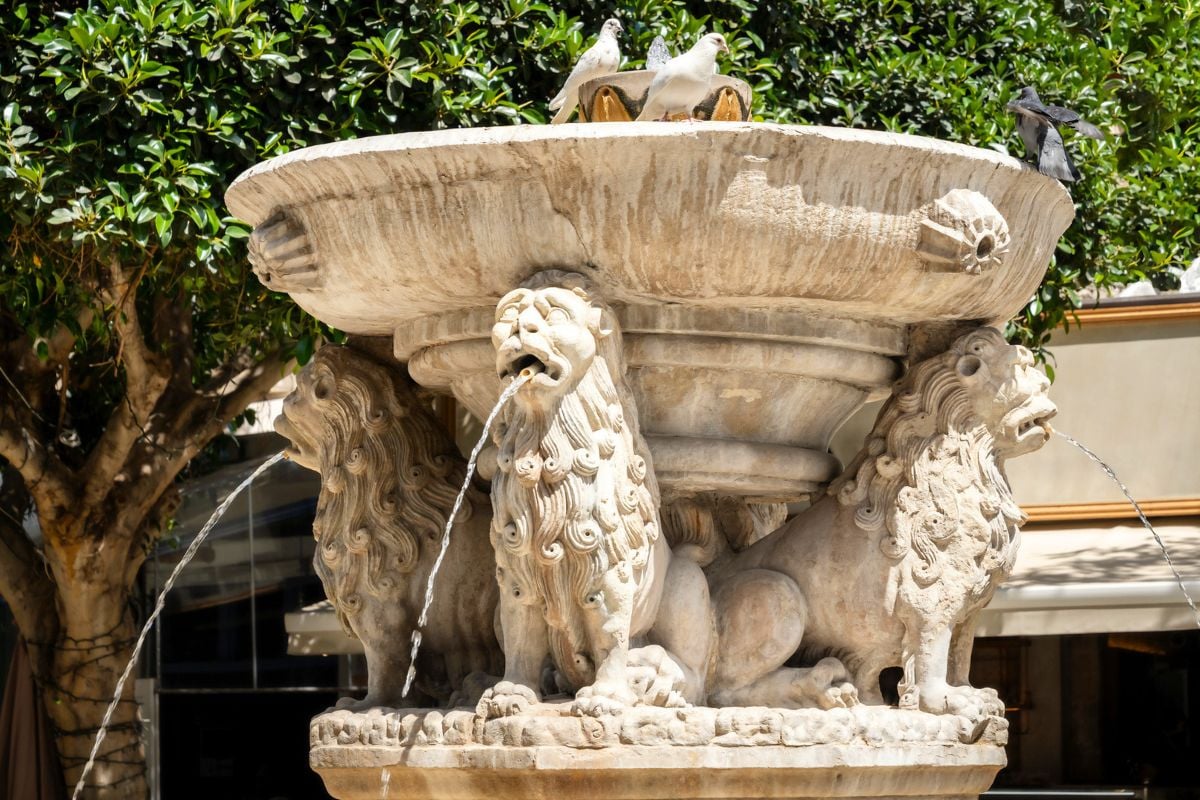 Lions Square, Heraklion