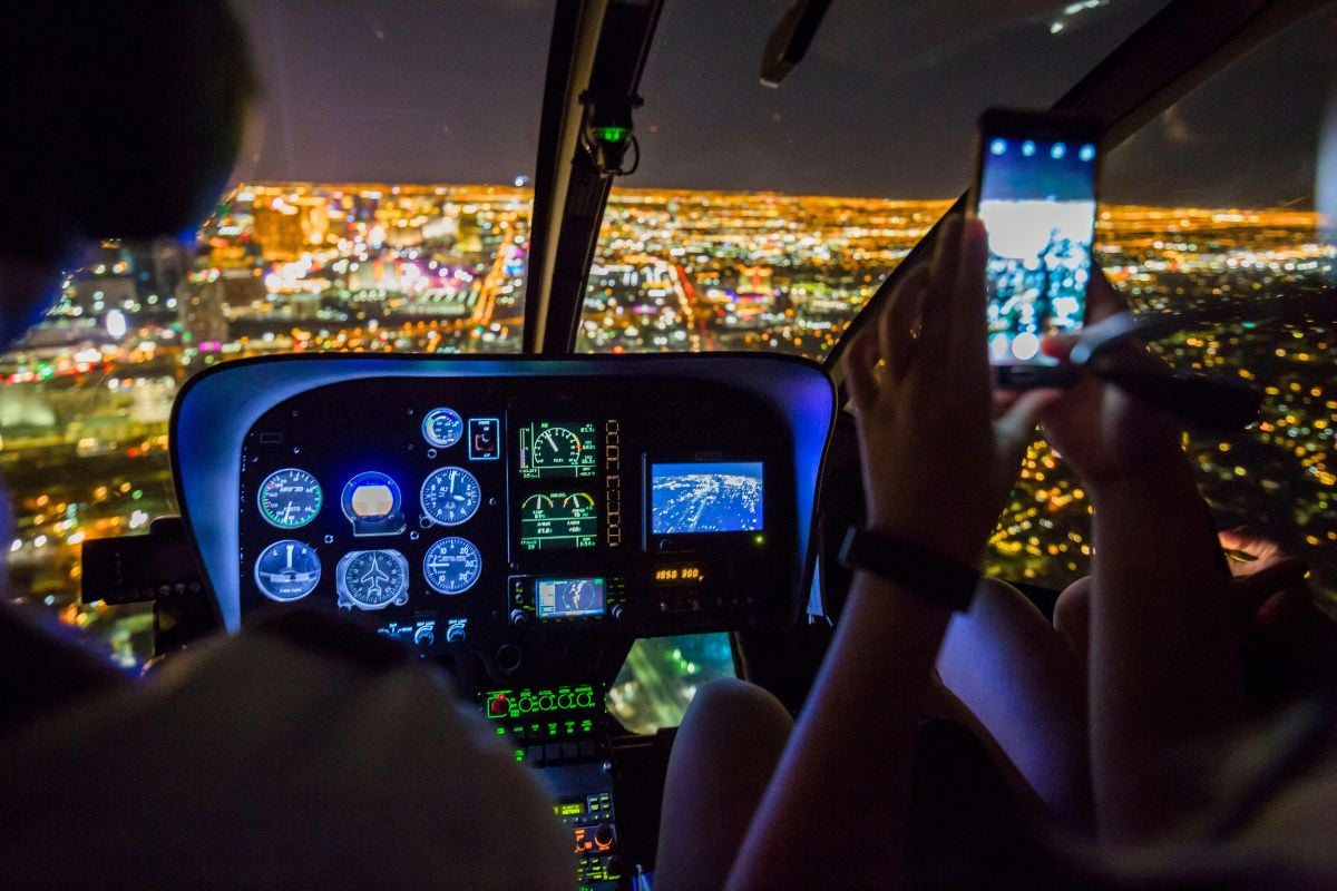 nighttime helicopter tours in Las Vegas