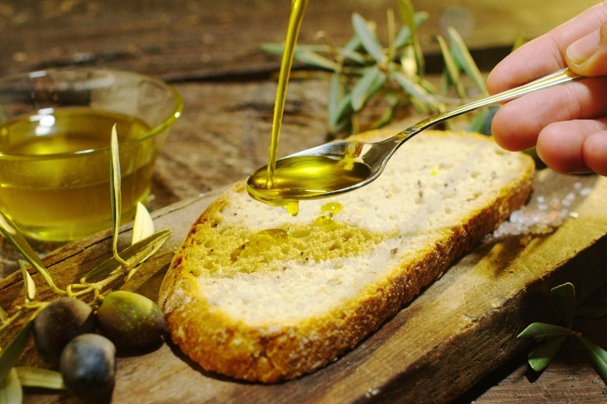 olive oil tasting in Chania