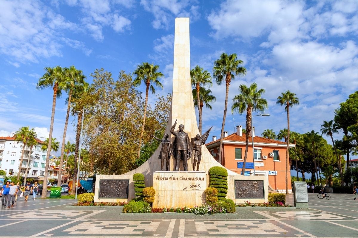 Mustafa Kemal Atatürk Monument, Alanya