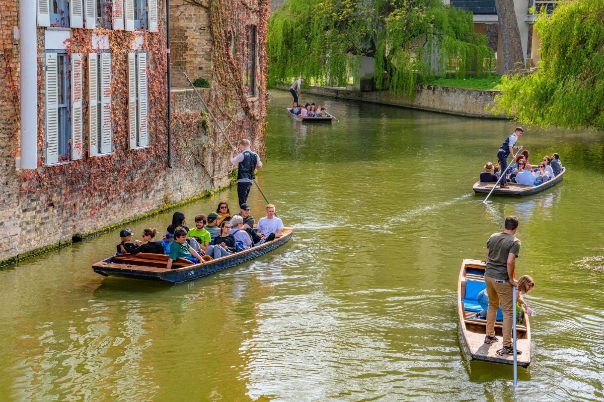punting tours in Cambridge