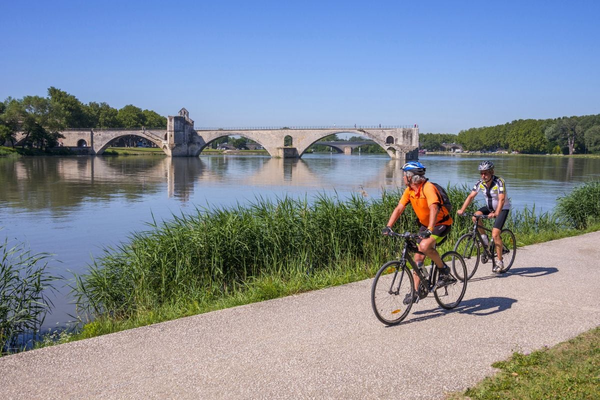 bike tour in Avignon