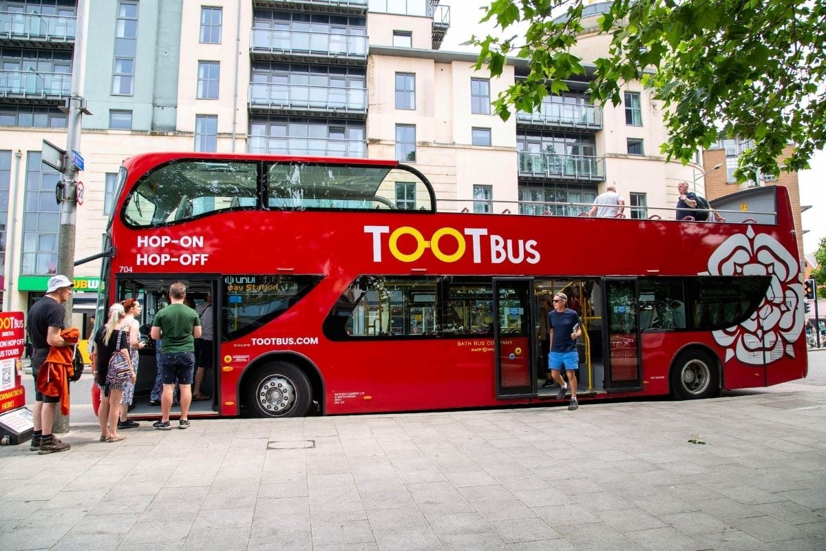 bus tours in Bristol