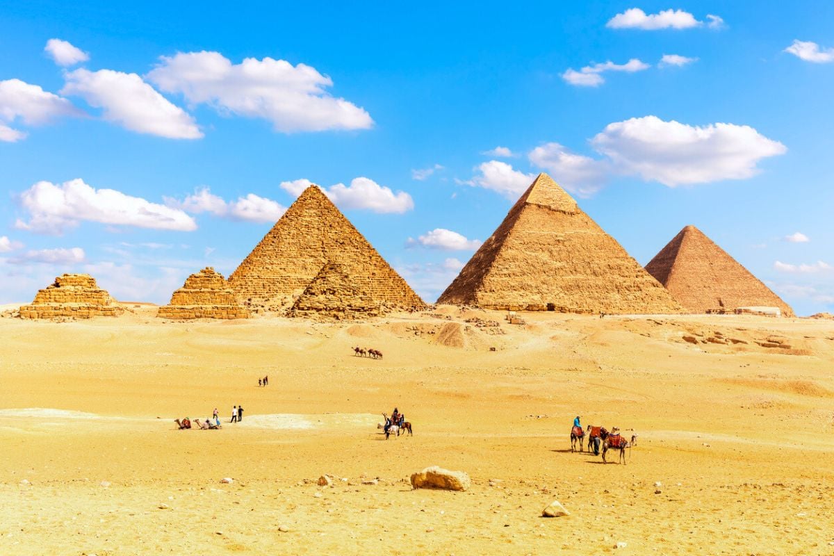 things to see on a Giza Pyramids tour