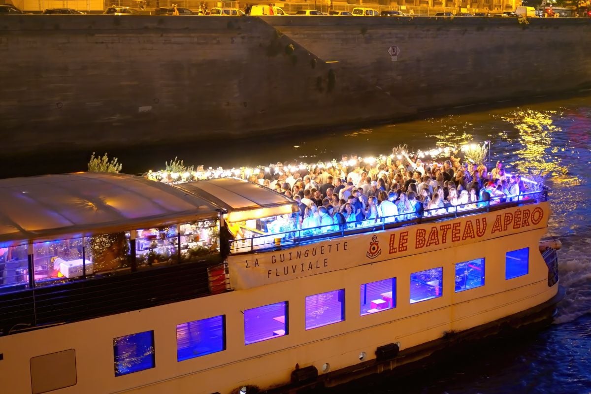 Le Bateau Apéro Seine River Cruise