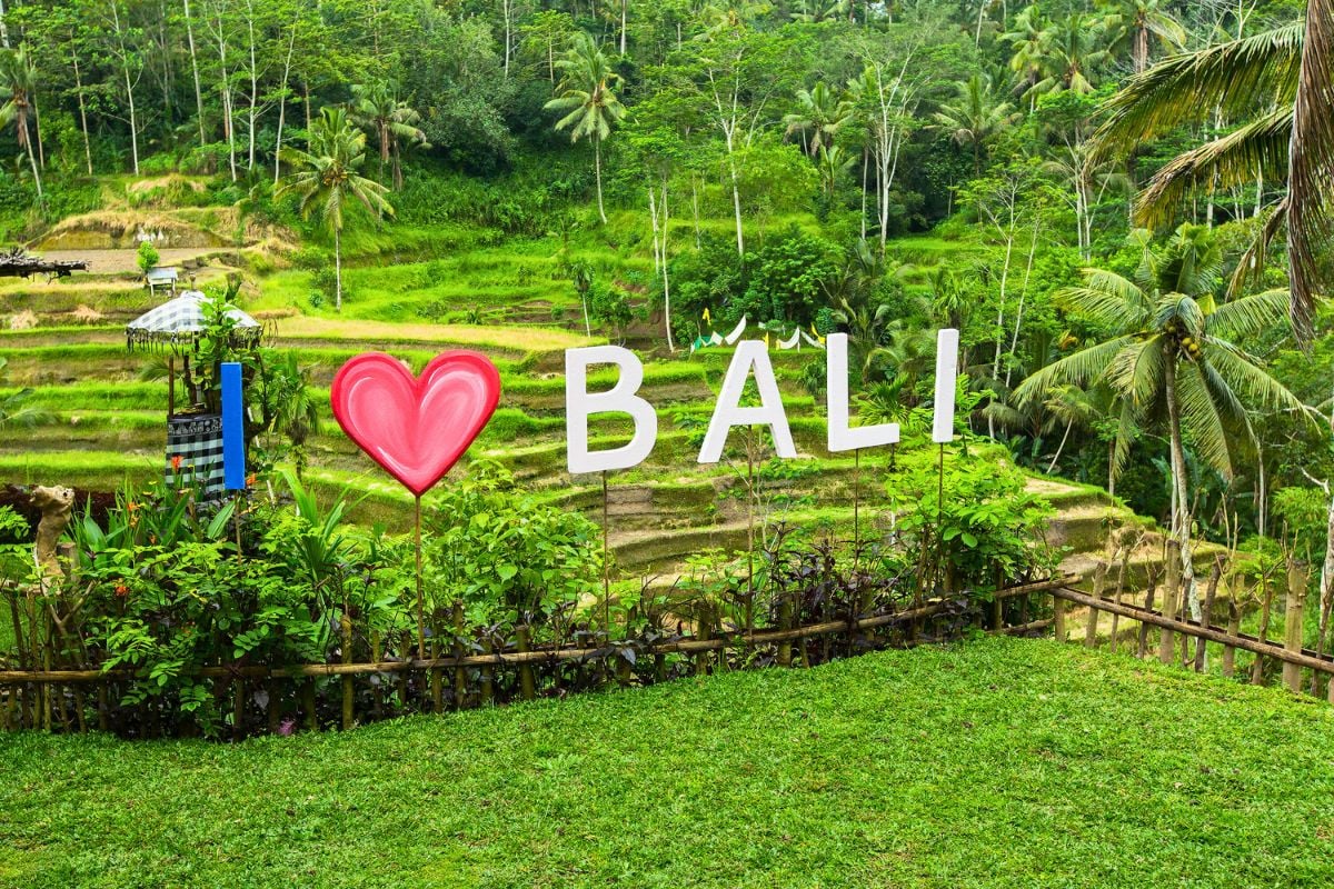 Love Bali, Bali