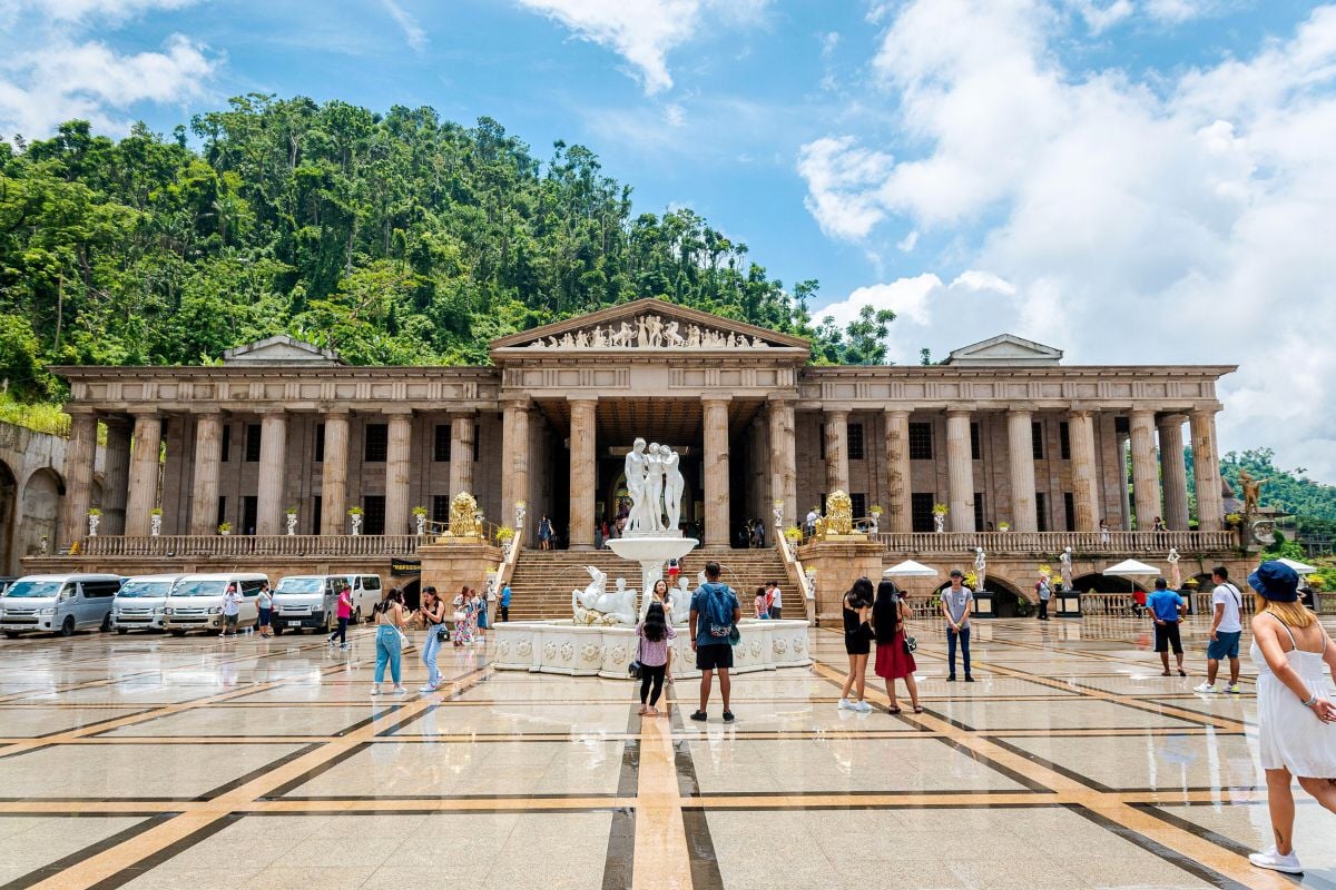 Temple of Leah, Cebu