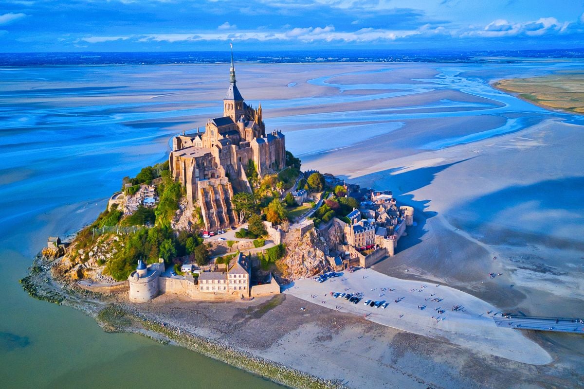 best Mont Saint Michel tours from Paris