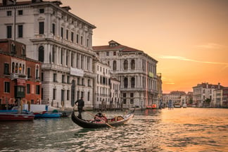 Gondola Rides in Venice Price - How Much Does it Cost