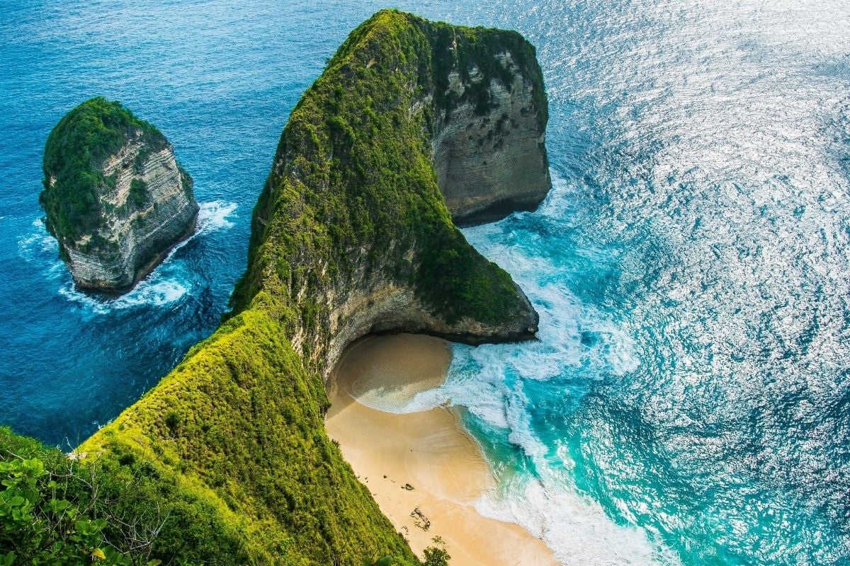 Kelingking Beach, Nusa Penida, Bali, Indonesia