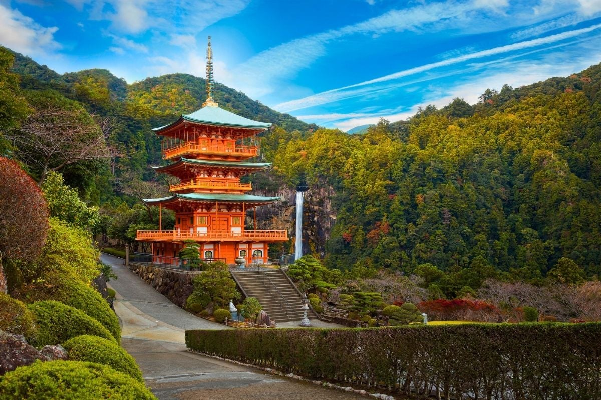 Kumano Nachi Taisha Shrine and Nachi Falls, Kii Peninsula