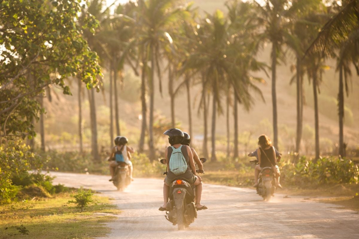how to get around Bali