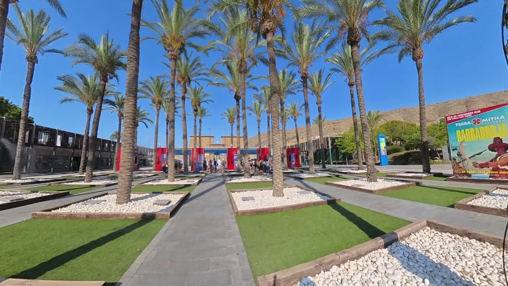 Acceso a Terra Mítica