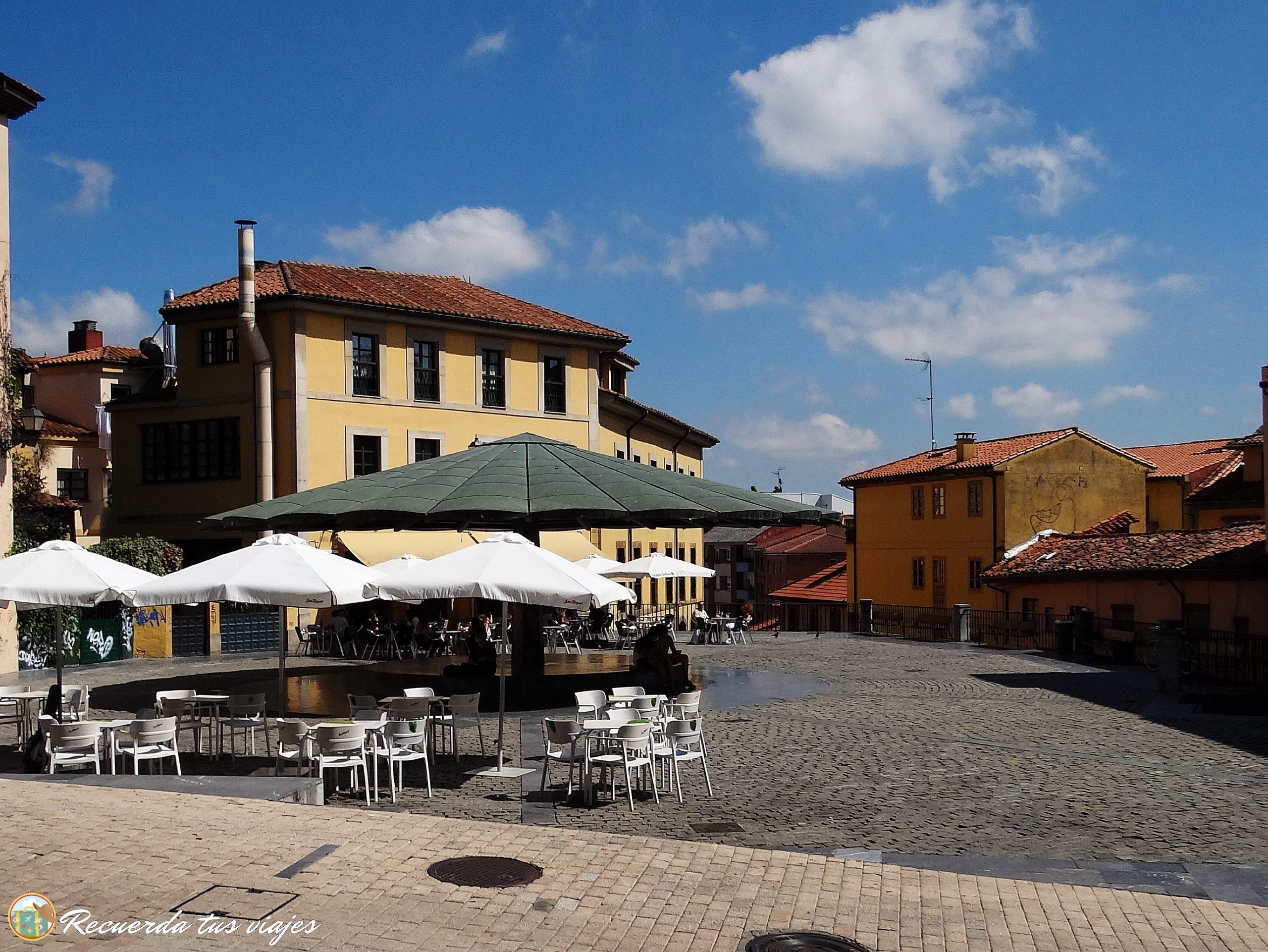 Plaza del Paraguas