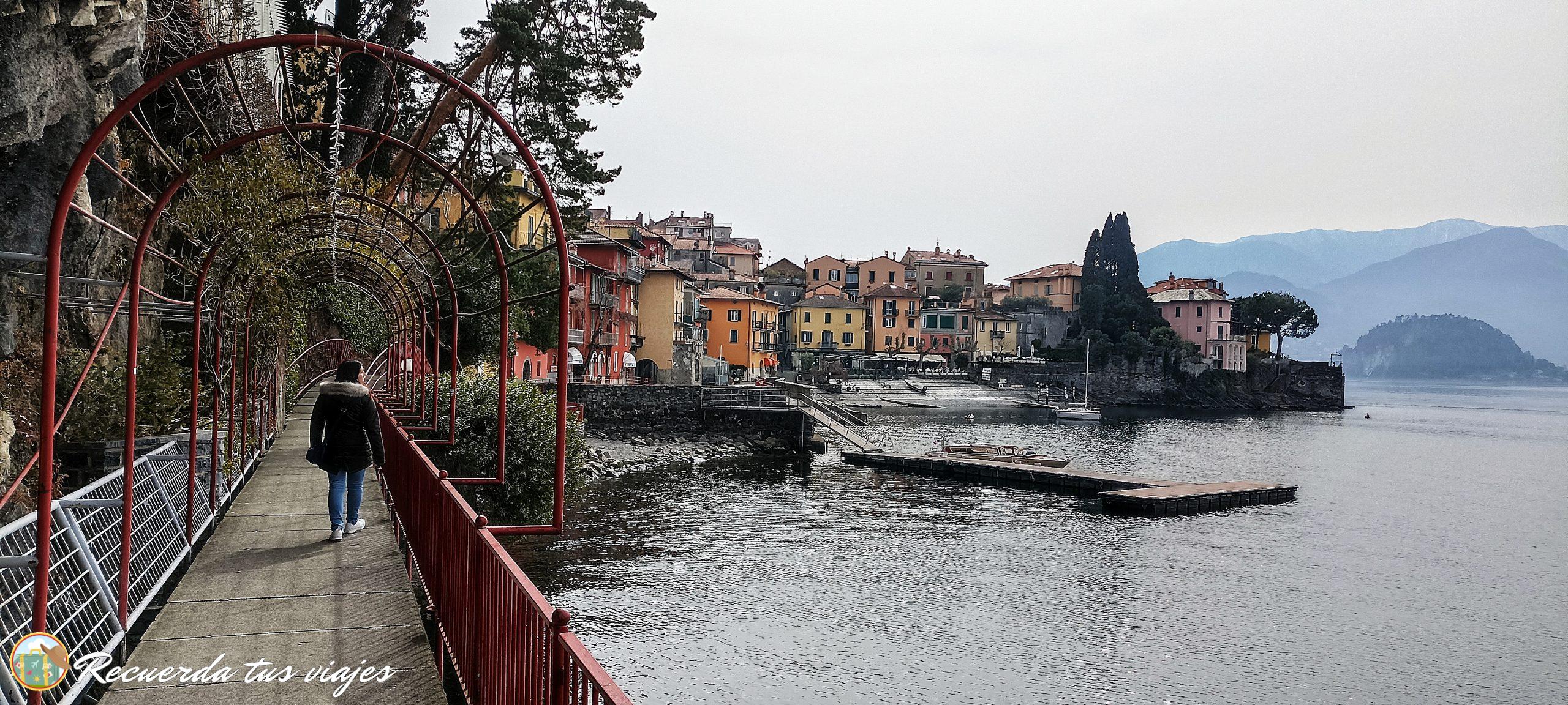 Ruta de 1 día por el Lago di Como en coche - Paseo de Varenna