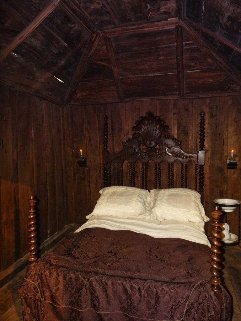 Villaviciosa - Recreación de la habitación de Carlos I