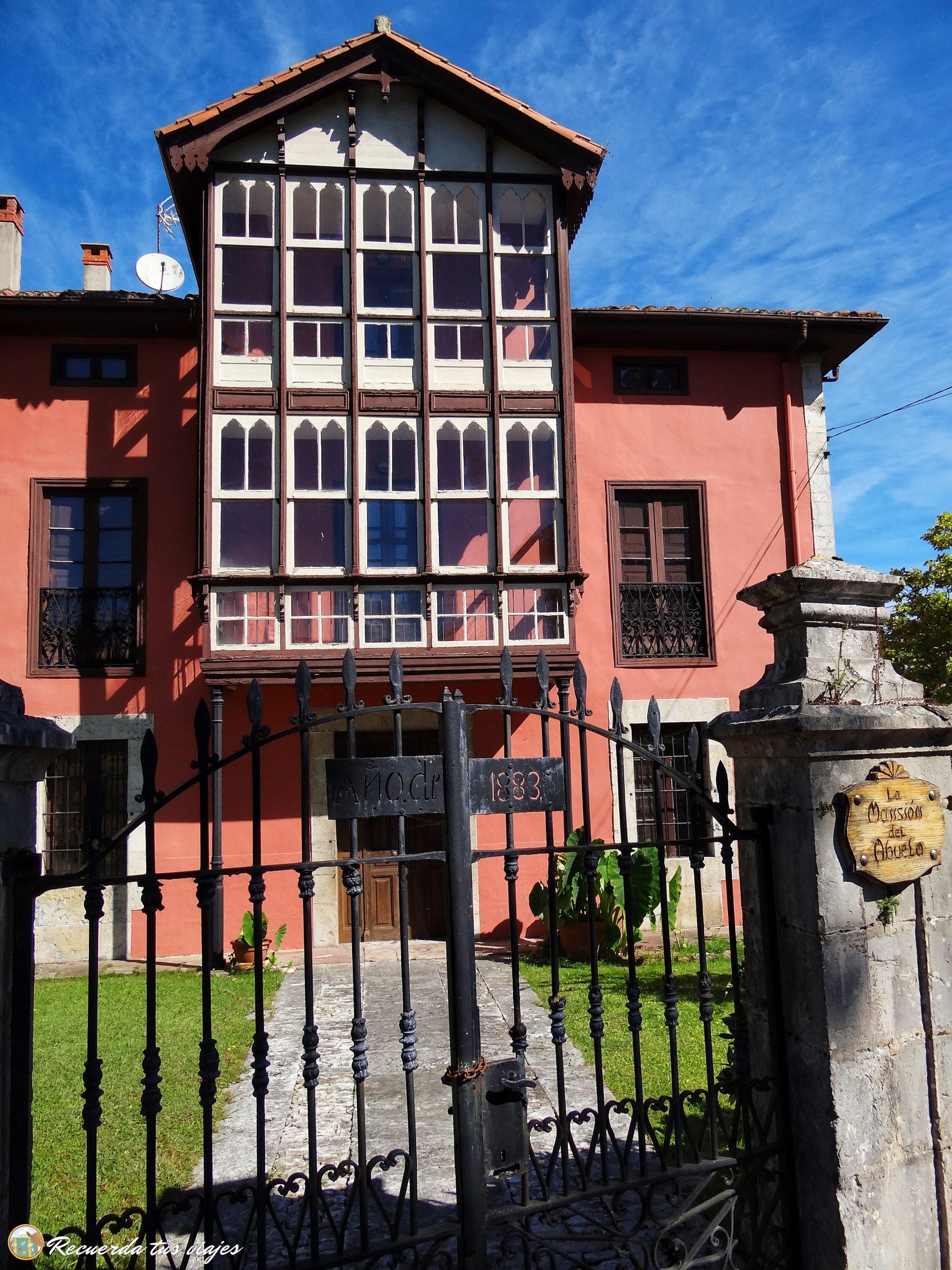 La Mansión del Abuelo - Casas de indianos de Colombres