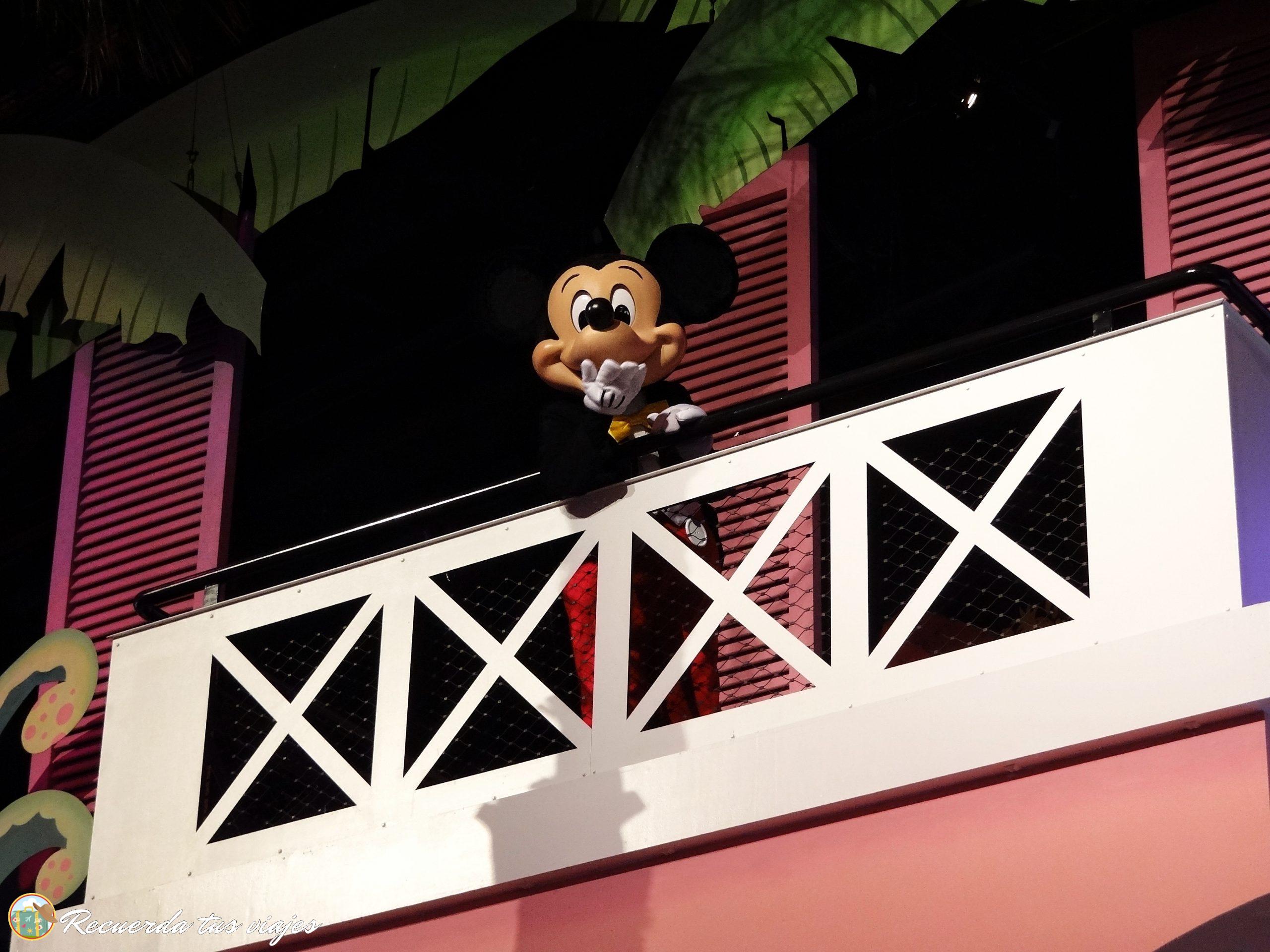 Organiza tu viaje a Disneyland París - Mickey