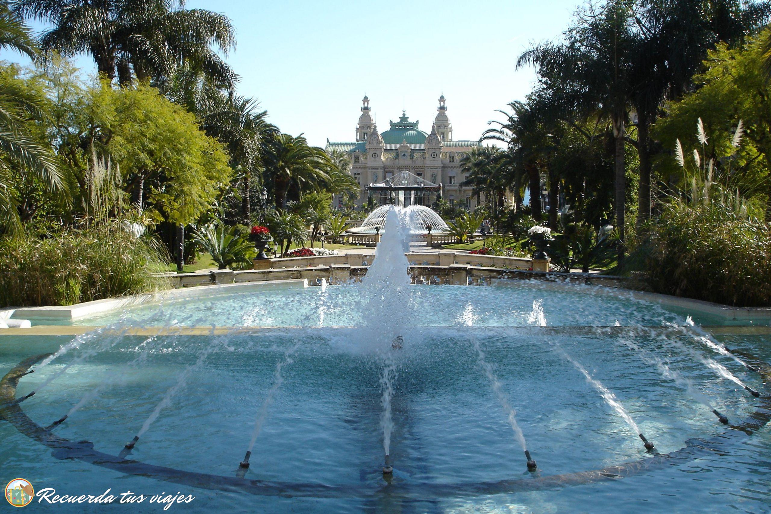 Qué visitar en Mónaco en un día - Jardines del casino