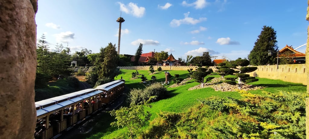 El tren y la muralla china - Cuándo ir a PortAventura