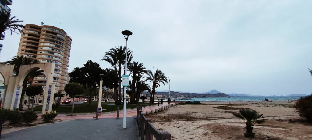 Playa del Trajo - Qué hacer en El Campello en medio día