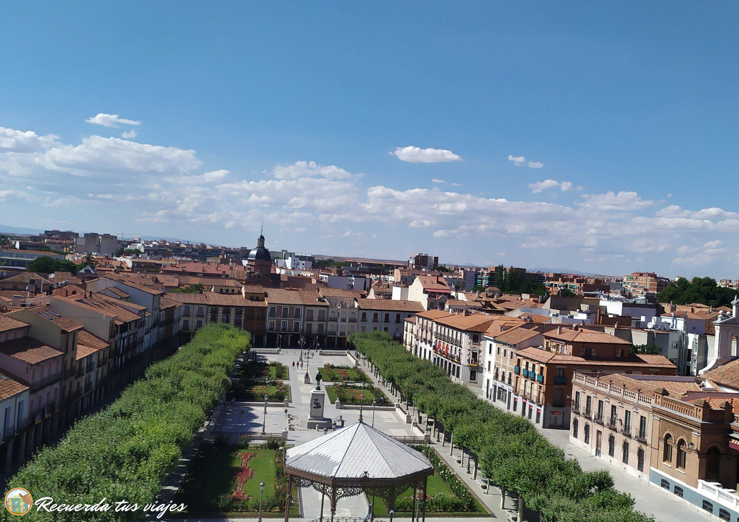 Qué ver en Alcalá de Henares - Plaza Cervantes