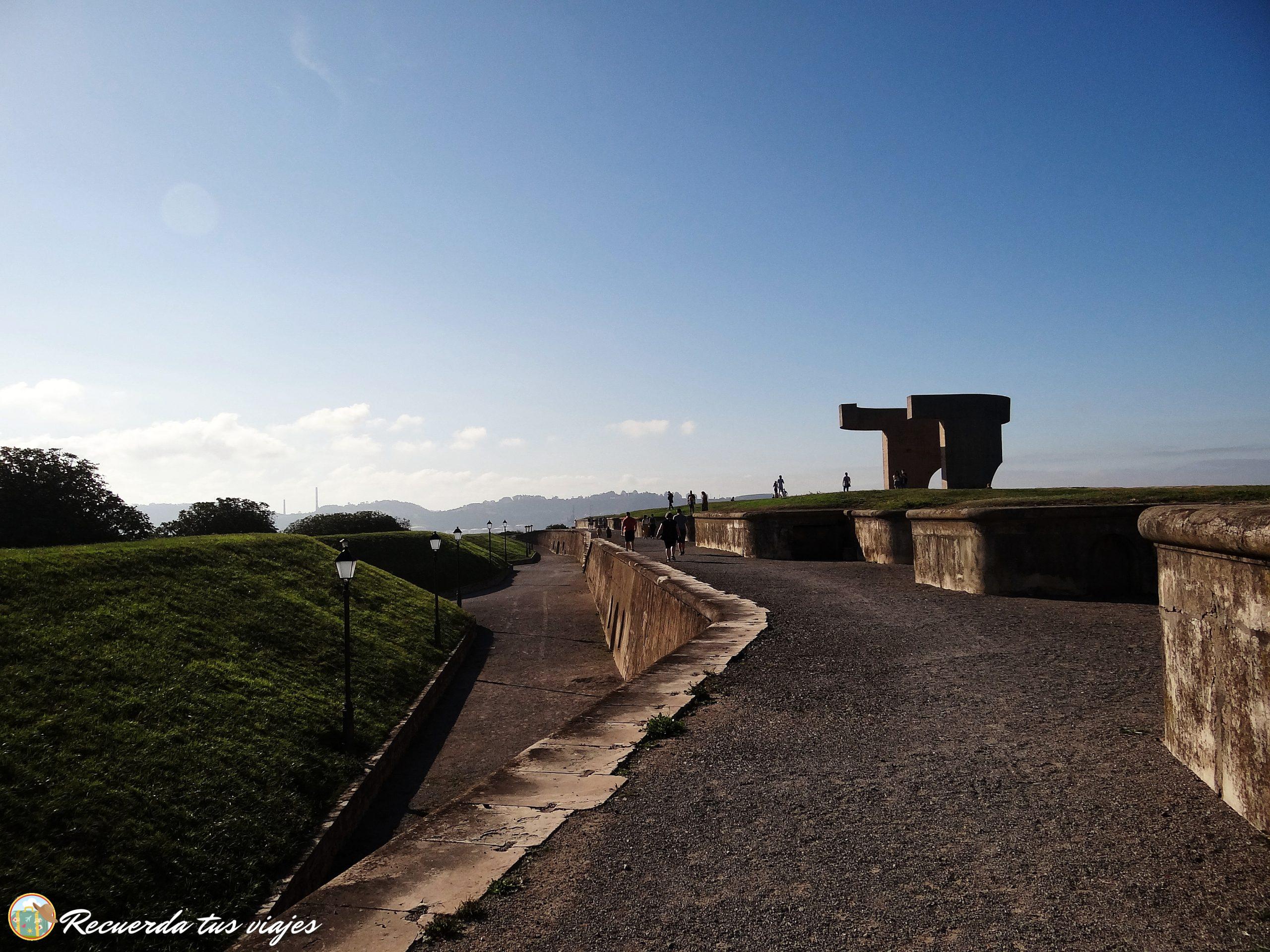 Batería de Santa Catalina y el Elogio al horizonte