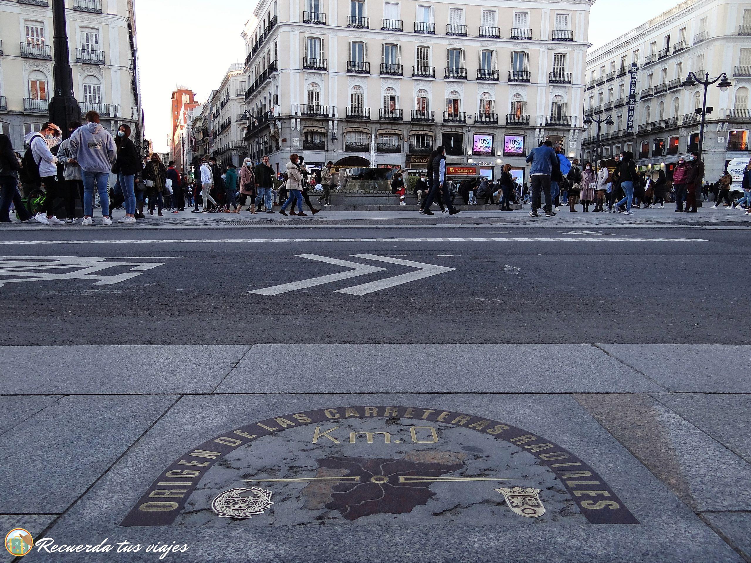 10 Curiosidades de la Puerta del Sol - Kilómetro 0