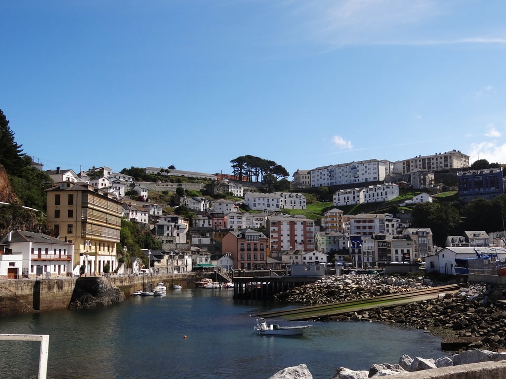 Zona del puerto - Qué ver en medio día en Luarca
