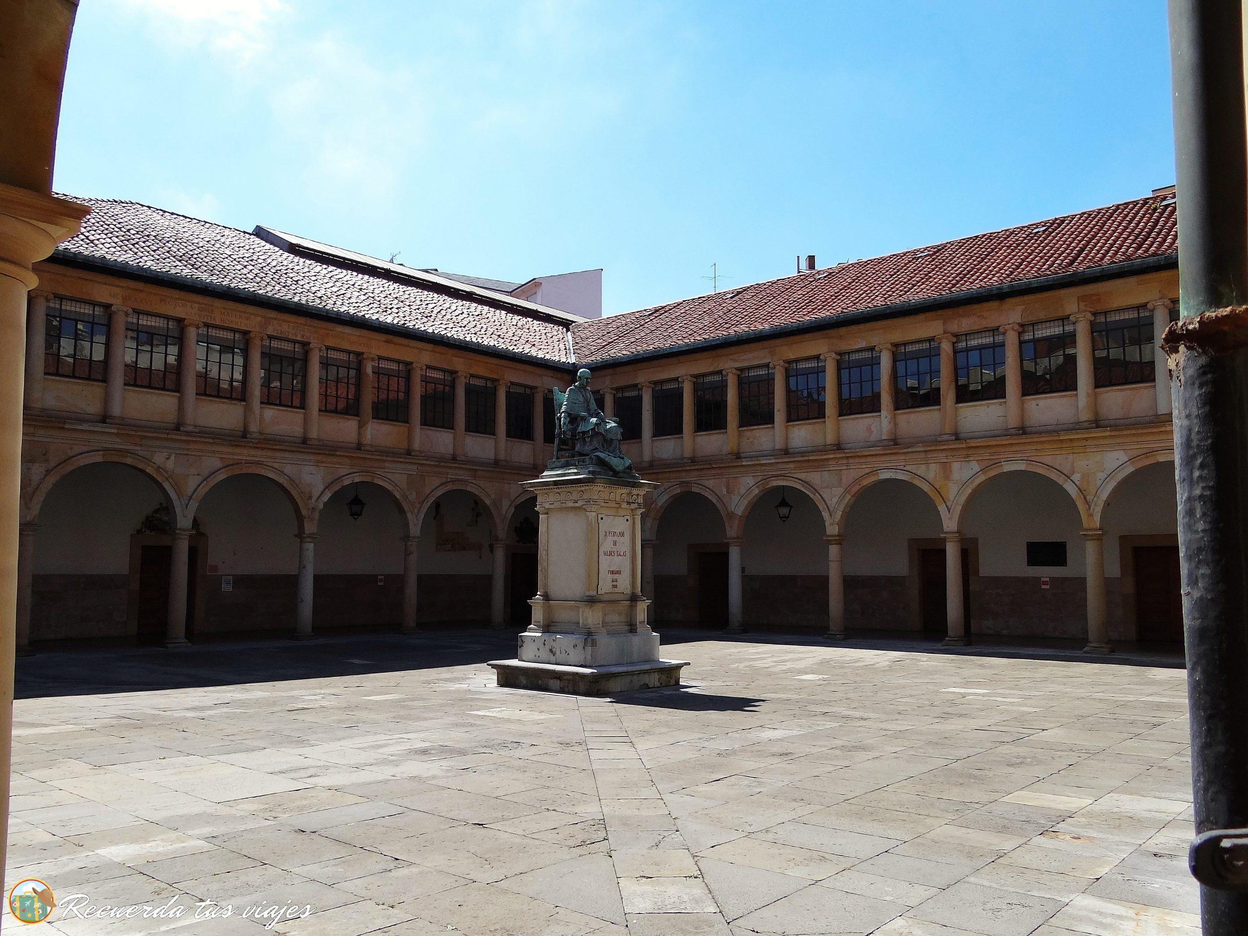 Qué ver en Oviedo en 1 día - Universidad