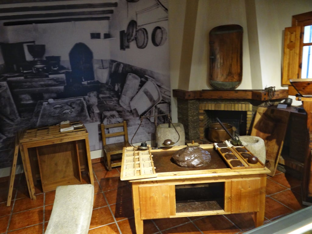 Museo del chocolate - producción - Que ver en Villajoyosa en 1 día