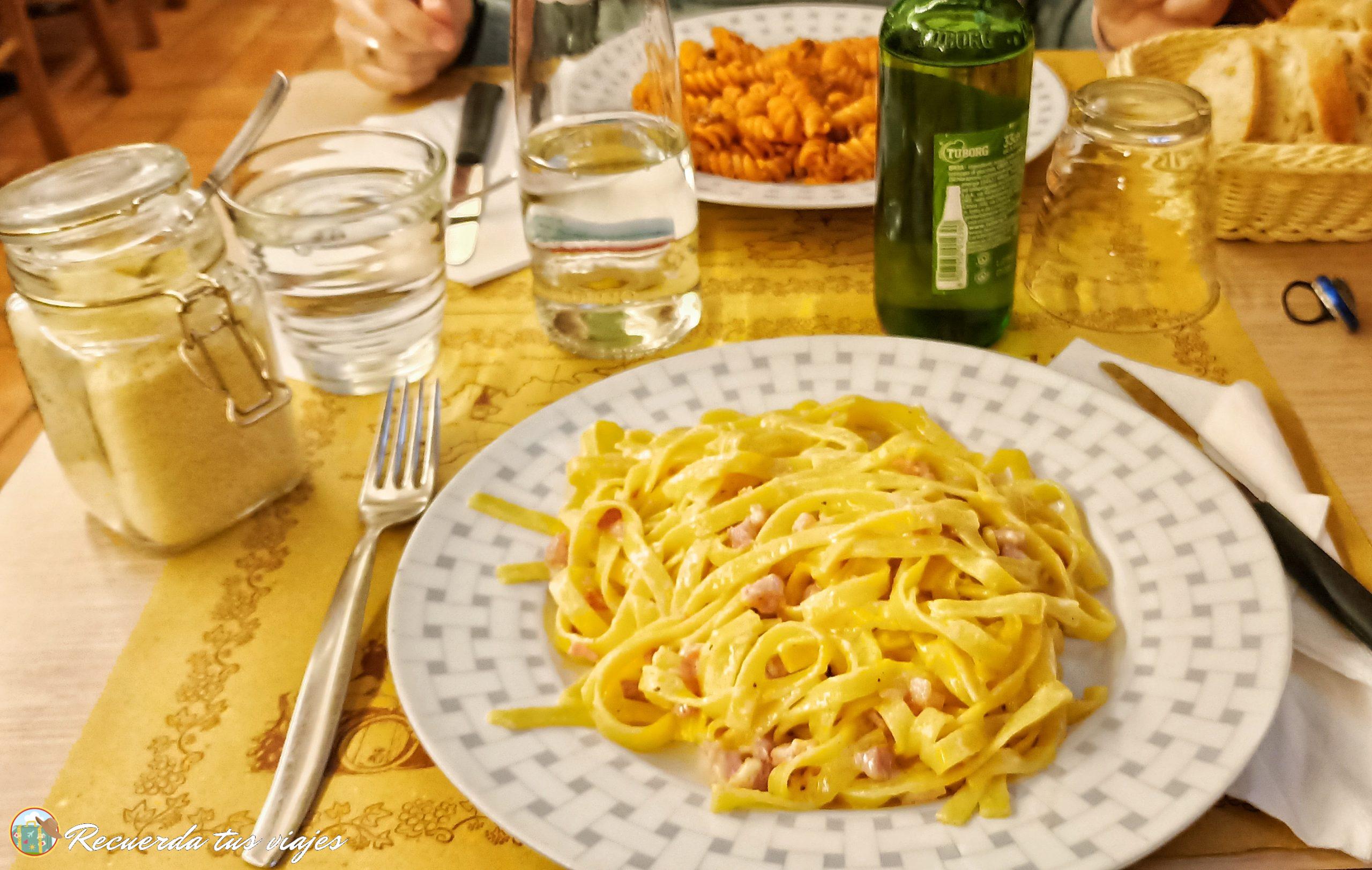 Luna rossa Pasta carbonara