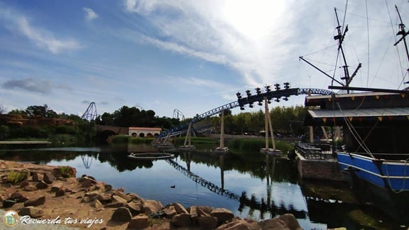 Lee más sobre el artículo 1 día en PortAventura para adultos