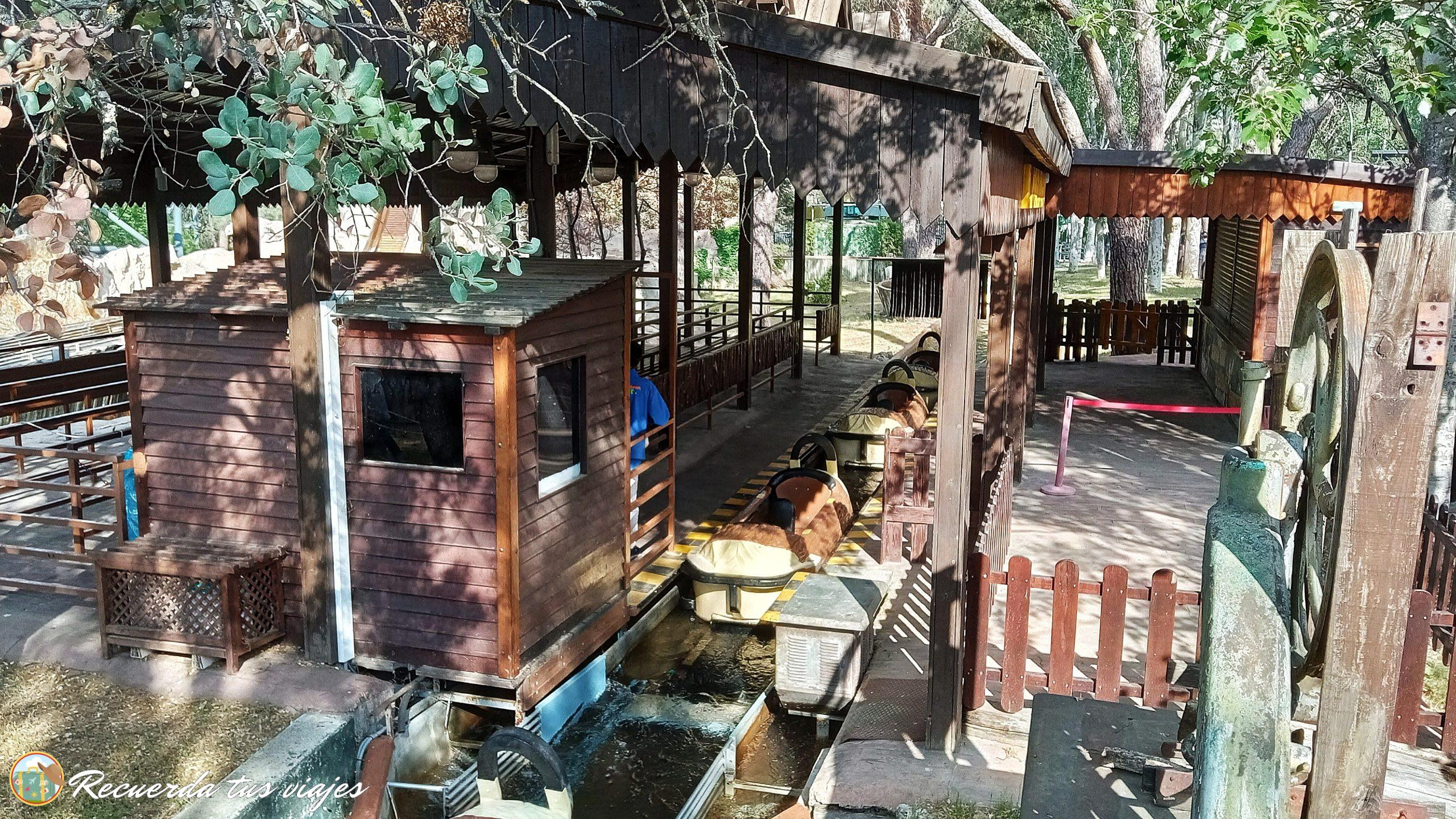 1 día en El Parque de atracciones de Madrid - Aserradero